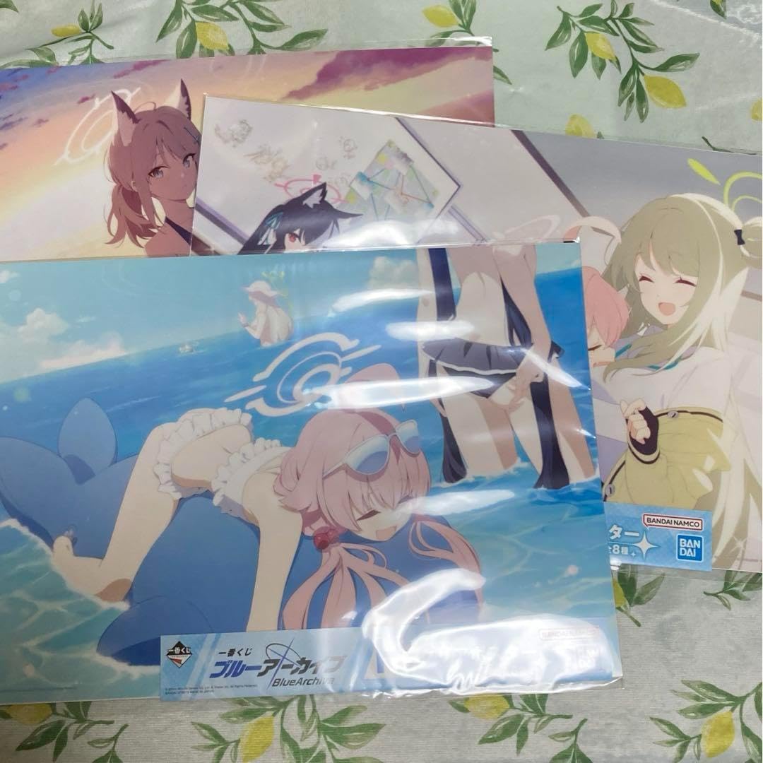 Amazon.co.jp: クリアポスター 3種 ブルアカ 一番くじ ホシノ 水着 I
