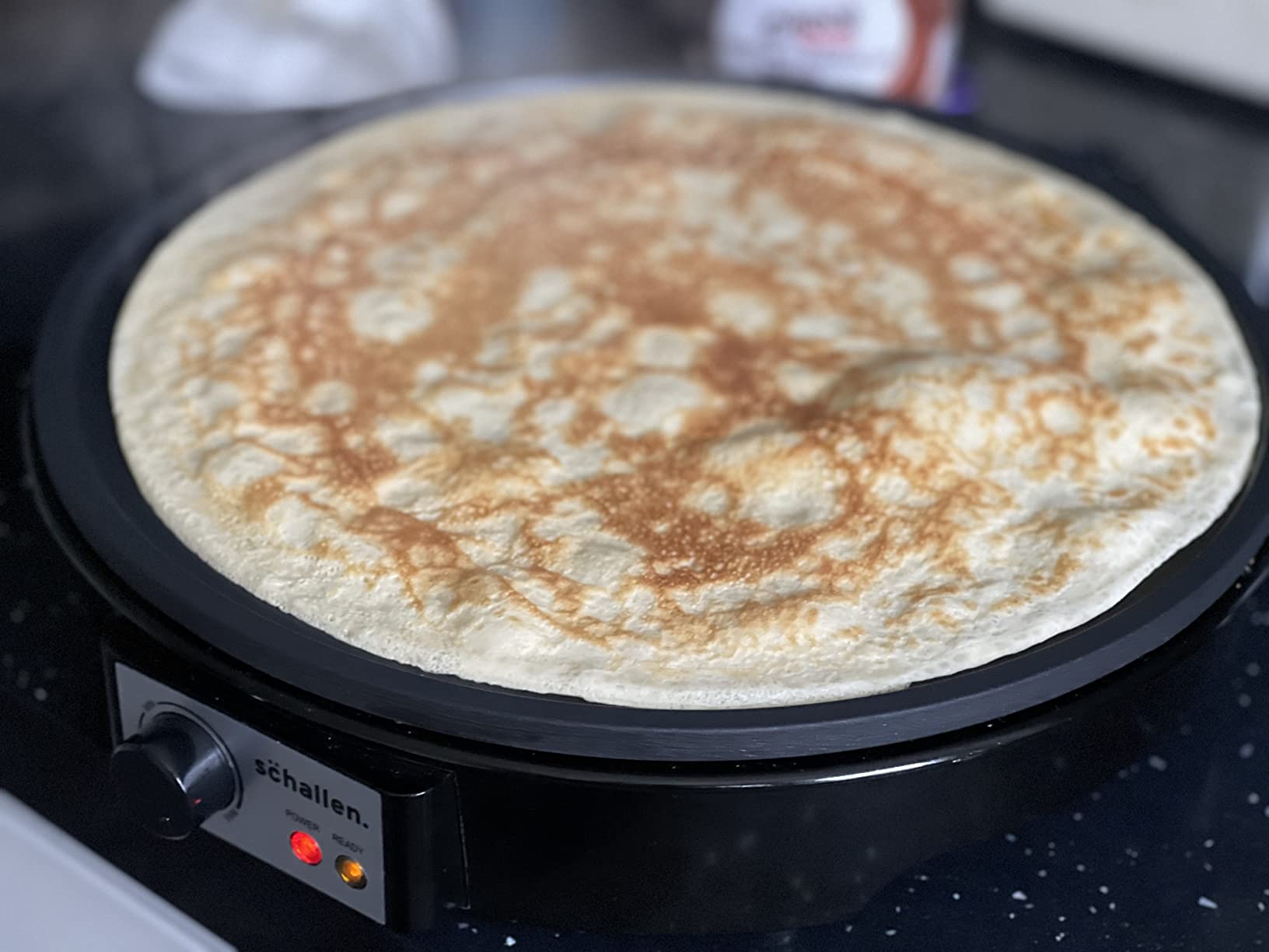 Schallen Black 1000W Electric Traditional Pancake & Crepe Maker Machine