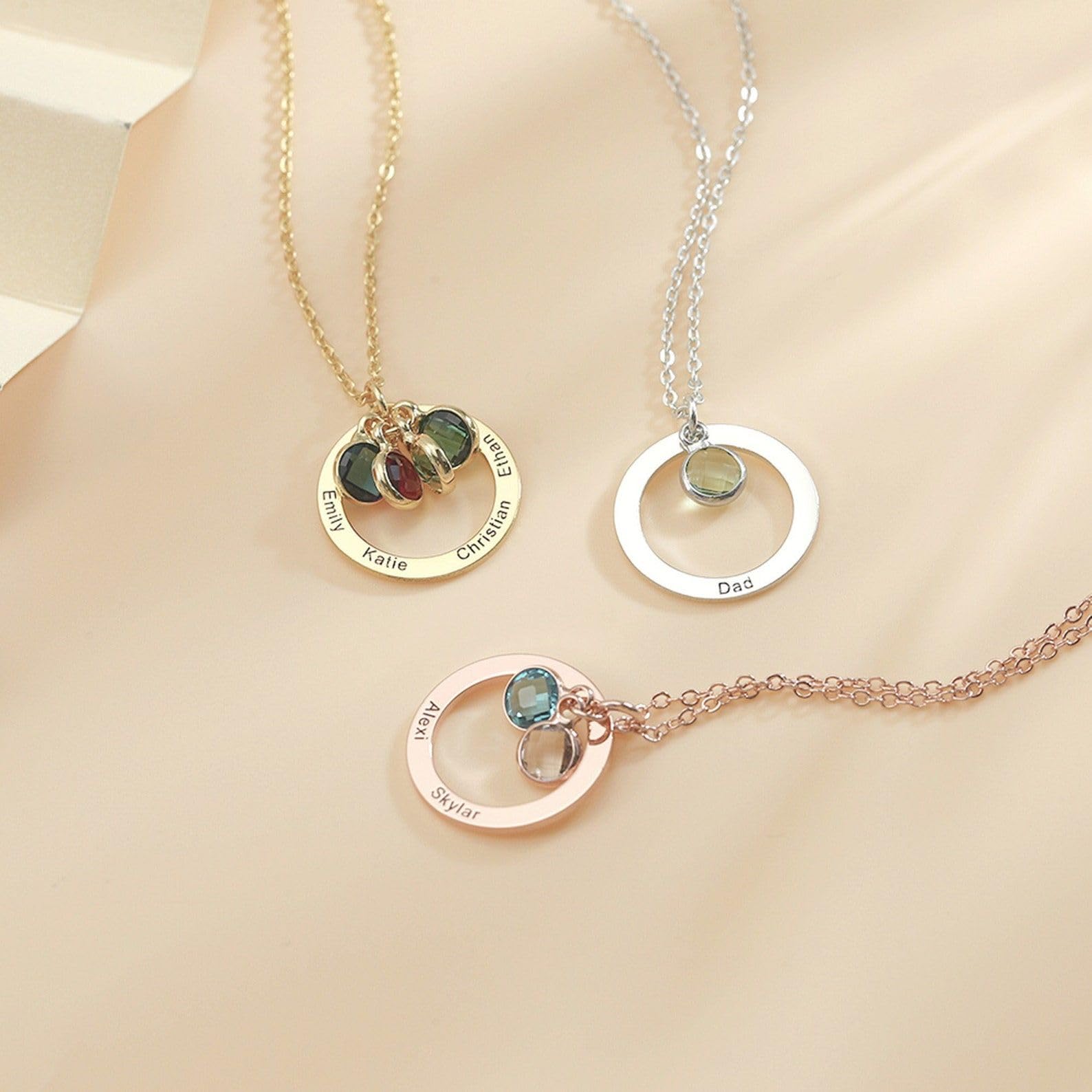 Pietra portafortuna cerchio collana con nome, personalizzato inciso bambini collana con nome, cerchio messaggio per mamma, Festa della Mamma