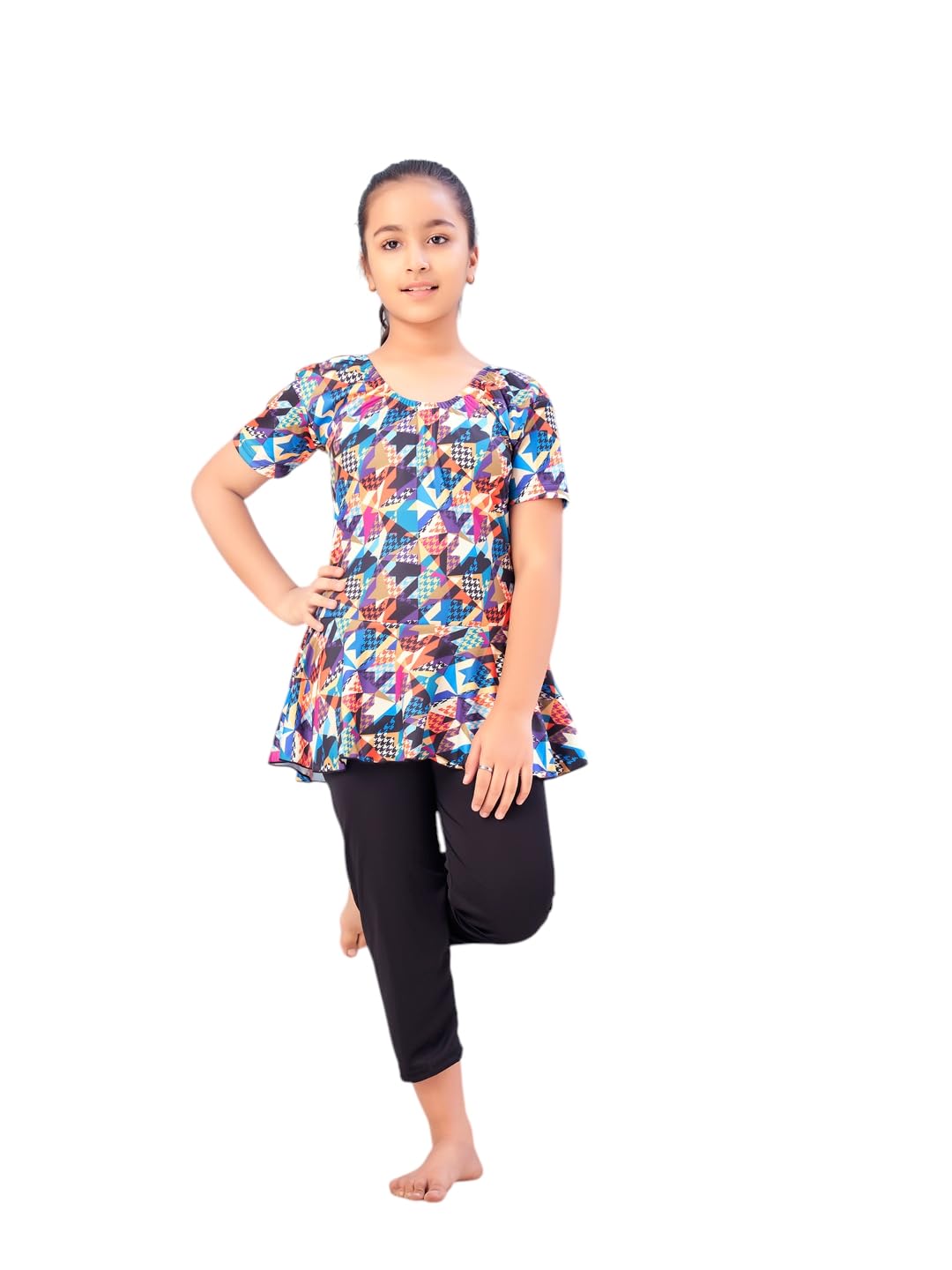 Aarika Traje de baño de una pieza para niñas, Multi-Negro-1, 6-7 Y