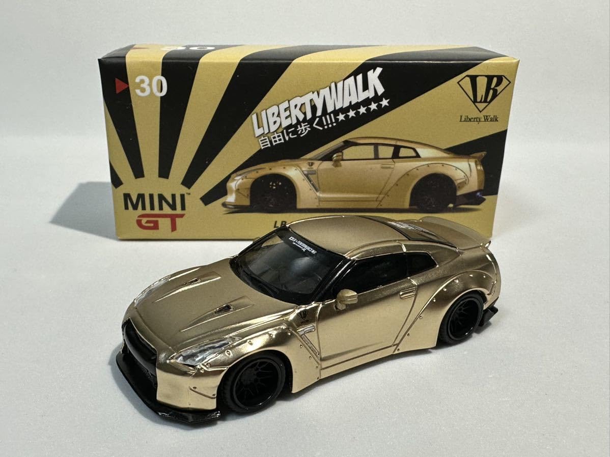LBWK F40 & MINI GT スカイラインセット LBWK F40 & MINI GT スカイラインセット