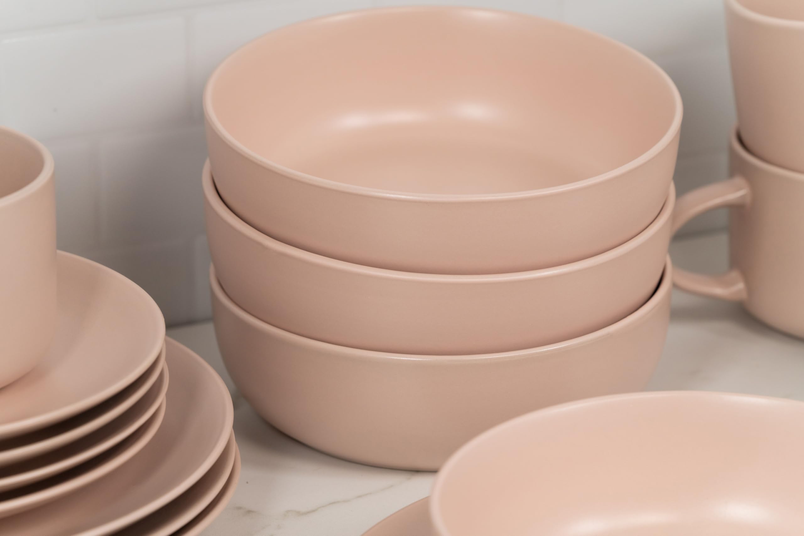 Amazon.com: 10 Strawberry Street Wazee Matte Coupe Dinnerware