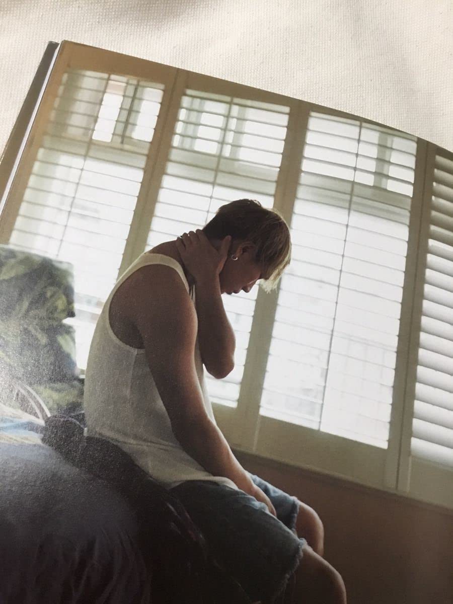 Amazon.co.jp: 三代目JSB 登坂広臣 写真集 NOBODY フォトブック