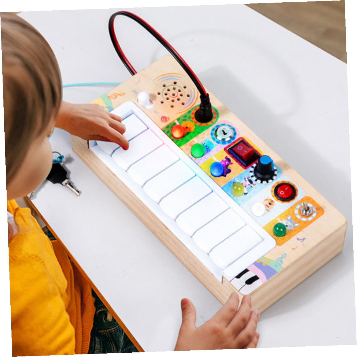 Juguete Piano Electrónico Infantil de Madera Portátil para Niños Luces LED y Interruptor, Instrumento Musical Educativo para Aprendizaje y Entretenimiento en Interiores