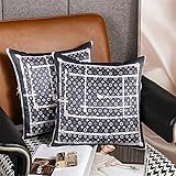 Tanto la almohada como la manta: ábrala, es una colcha muy cómoda, cierre la cremallera, es la almohada perfecta, no necesita una bolsa de almacenamiento adicional.