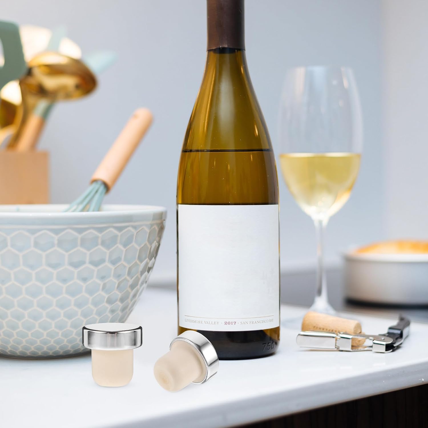 Reusable Wine Bottle Stopper Set 12pcs T-shaped Polymer Sealing Plug Silver Wine Saver for Beverage Bottles Party Use