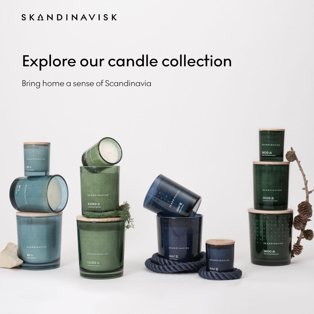 Skandinavisk Skog 'Forest' Vela perfumada con 2 mechas, edición especial, notas aromáticas: agujas de pino y conos de abeto, savia de abedul y lirio de los valles, fórmula vegana, 350 g