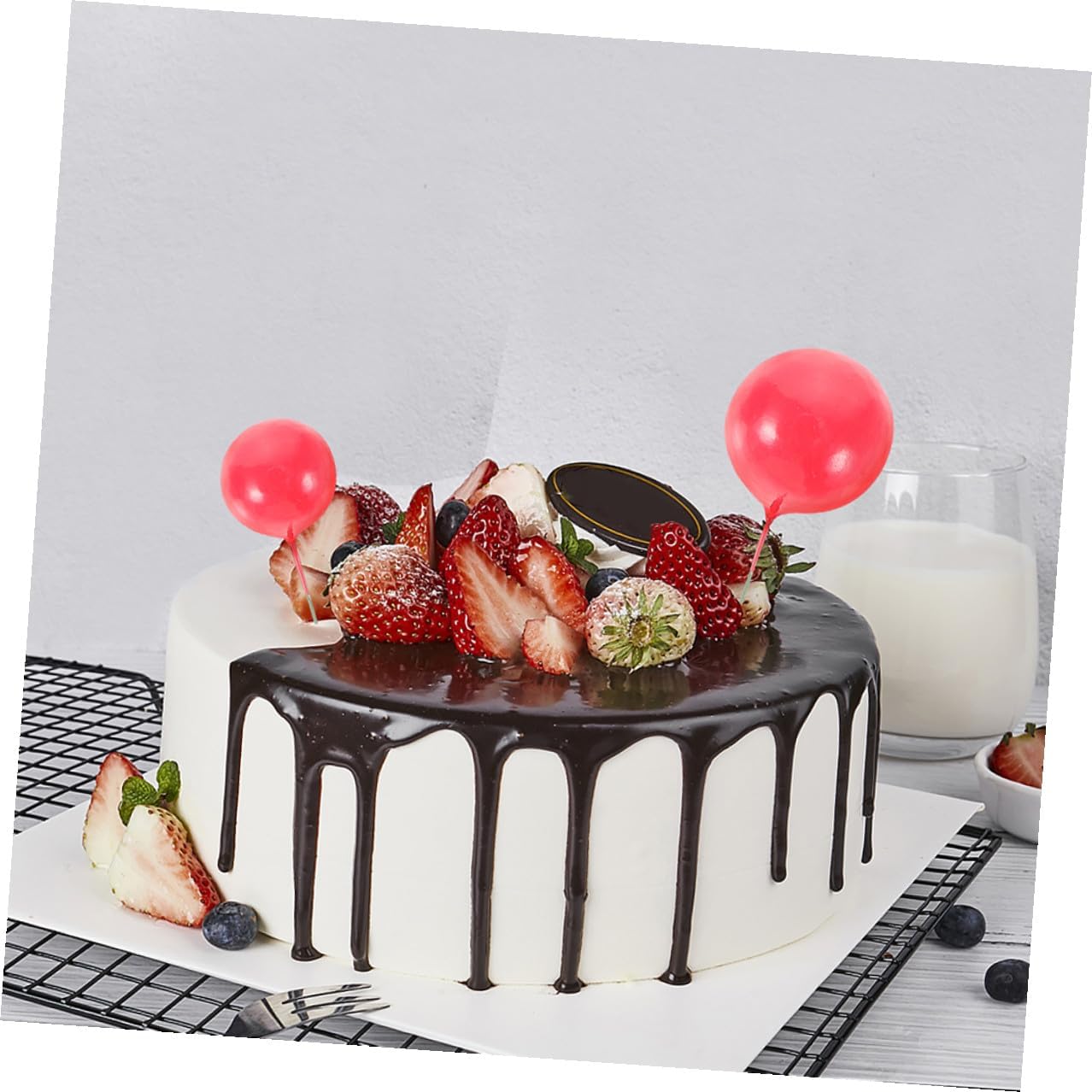 40pcs Balloon Cake Toppers Party Cupcake Picks Red 2cm-4cm Wedding Birthday Cake Decorations Non-edible for Celebration