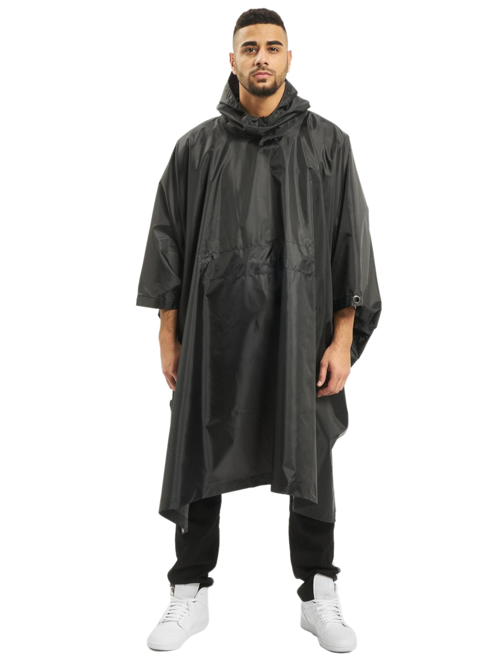 Brandit Ripstop Poncho Schwarz – Transportbeutel inklusive, Kordelzug-Kapuze, Tarp-Nutzbarkeit, 3000 mm Wassersäule