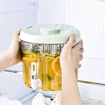 Amazon｜冷水筒 冷蔵庫水筒 PP材質 蛇口付き 飲料水 お茶 炭酸