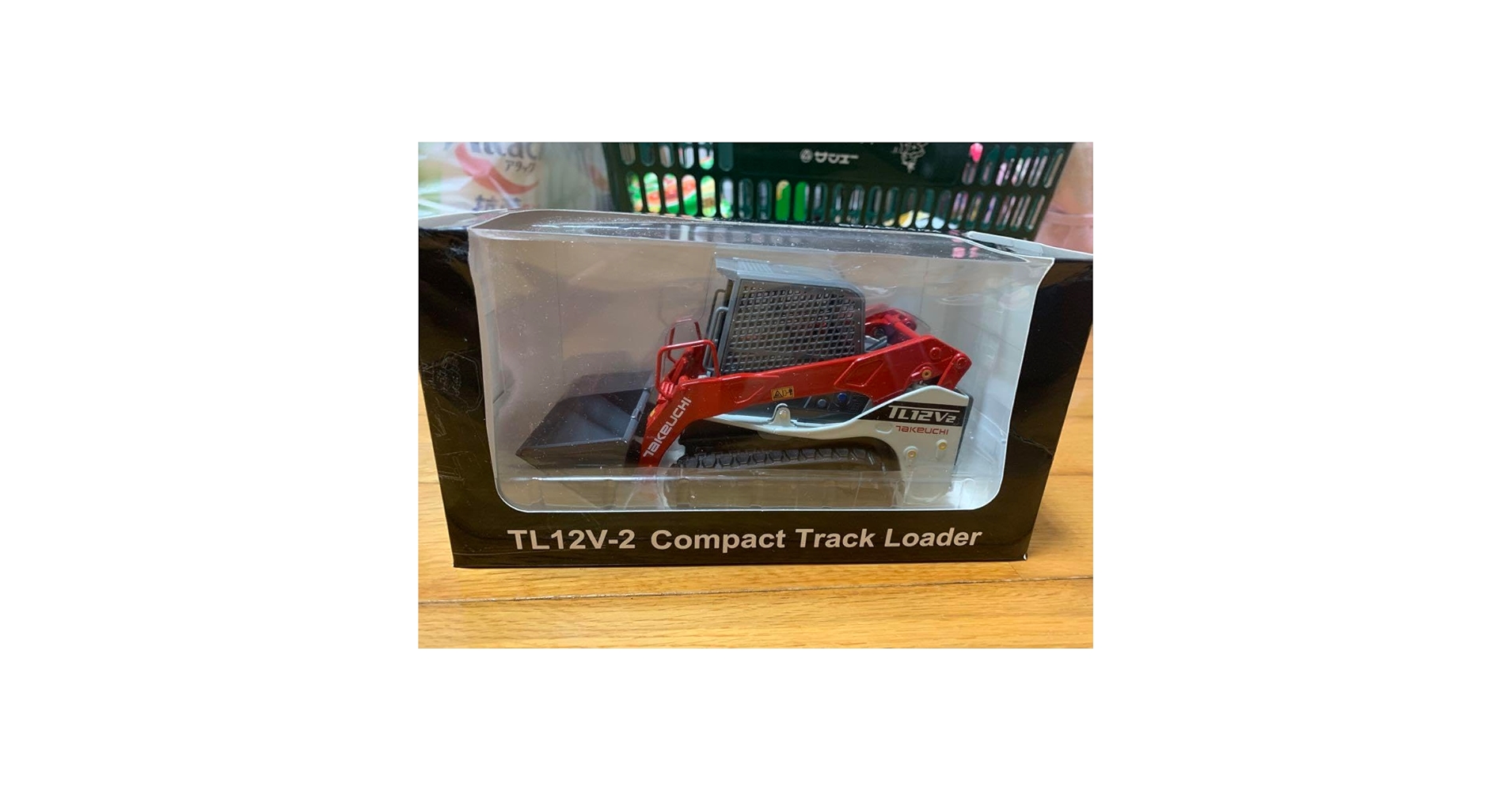 Amazon.co.jp: 重機 ミニチュア 竹内製作所 TL12V-2 トラックローダー Amazon.co.jp: 重機 ミニチュア 竹内製作所 TL12V-2 トラックローダー