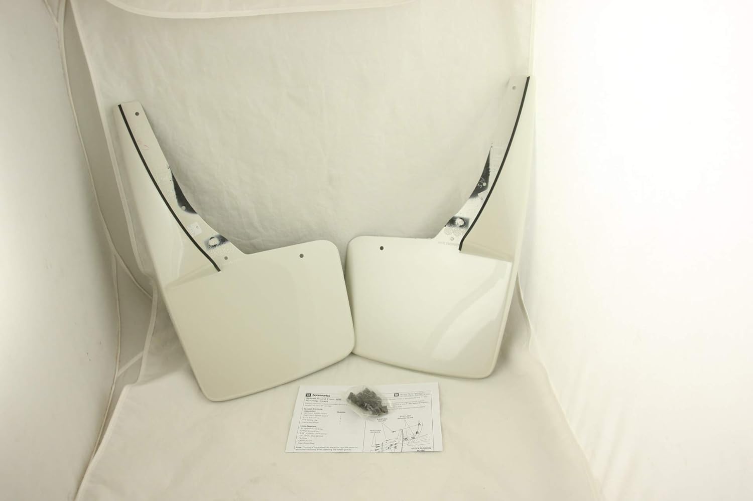 20072012 Cadillac Escalade, ESV, EXT Front Molded Splash