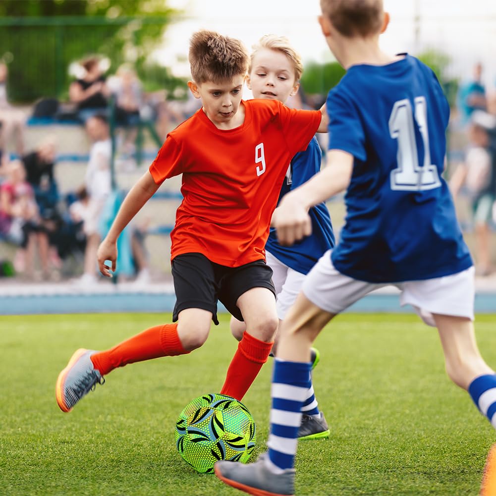 Größe 5 Fußball Leuchten im Dunkeln,Komplettset mit Pumpe,Leuchtender Fußball für Nachtspiele,Kinder,Erwachsene