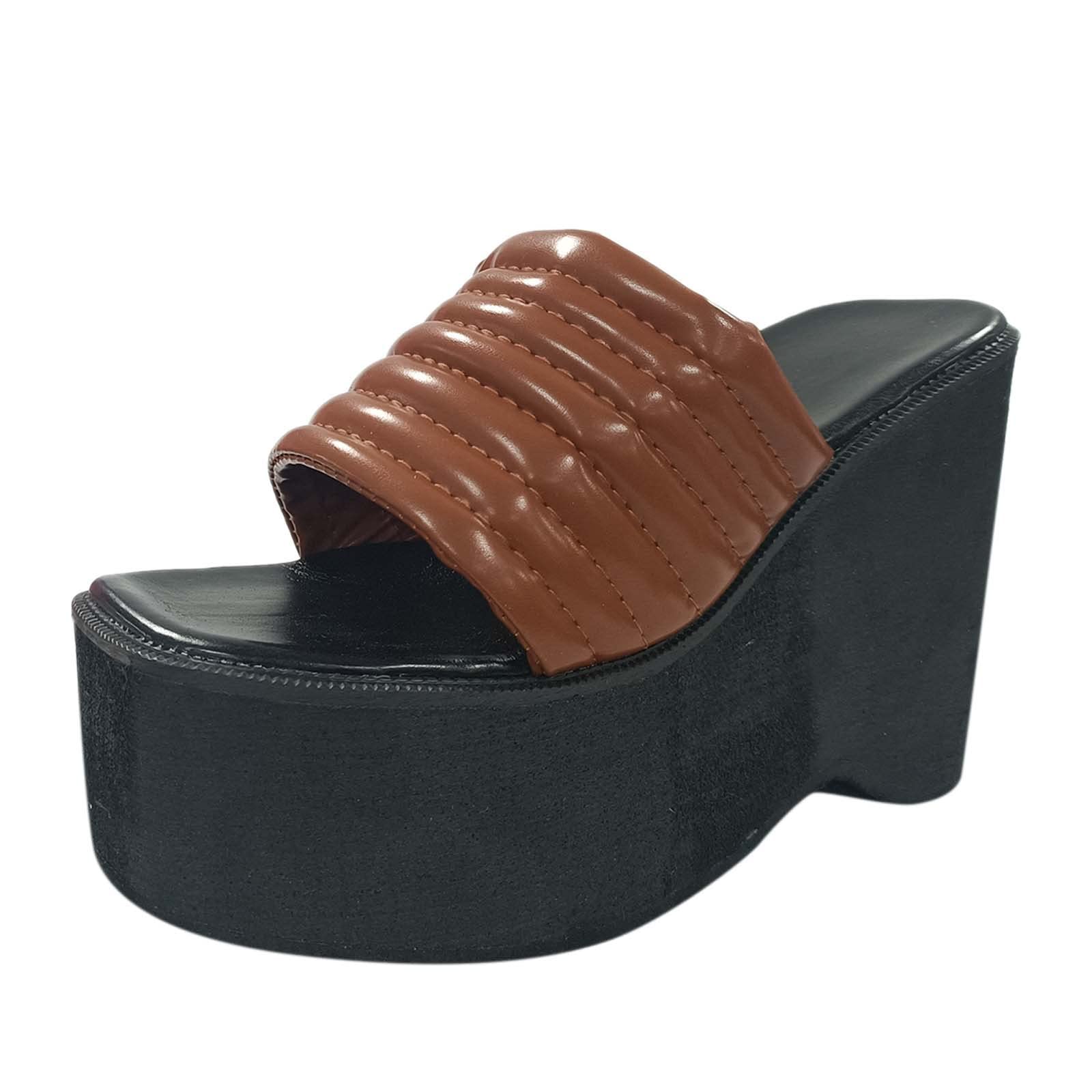 Chaussures romaines en plate-forme plate avec finitions soignées couleur café