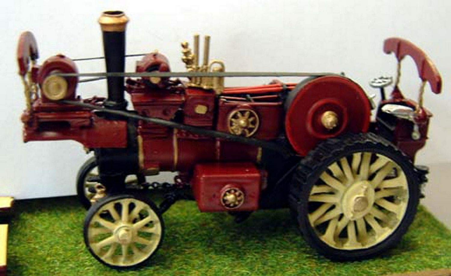 Langley Models Burrell 8nhp Showman's Engine OO Scale UNPAINTED Funfair Kit Q37-38