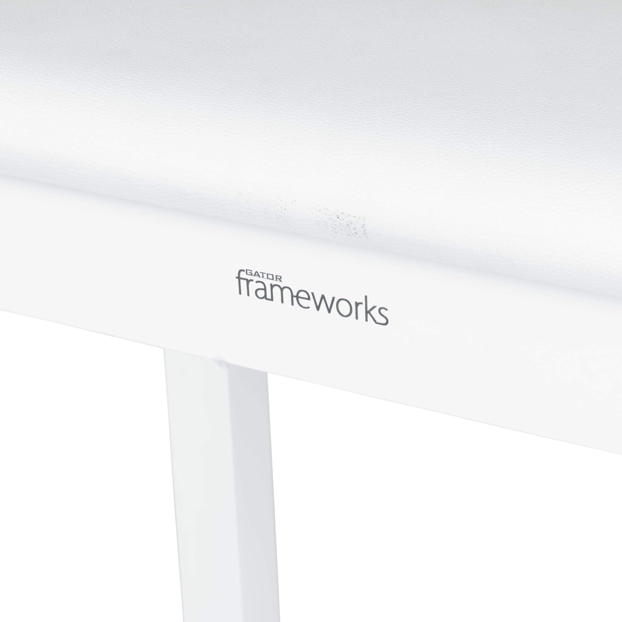 Gator Frameworks Panca tradizionale in legno per tastiera e pianoforte, finitura bianca (GFW-KEYBENCH-WDWH)