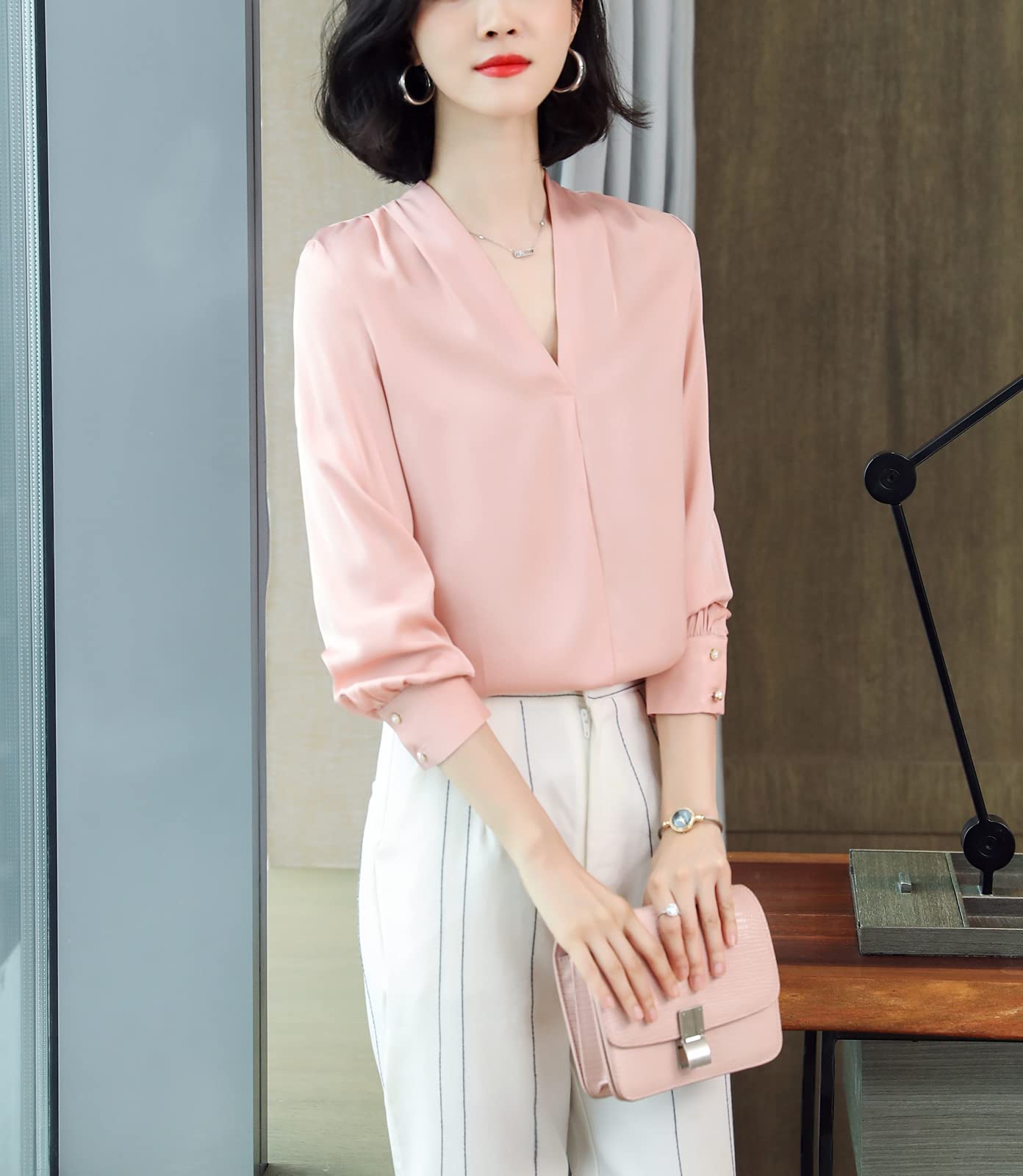 DISSA S3365 - Blusa de seda para mujer, de manga larga, cuello en V, Rosa., 46