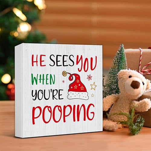 Miniatura 5 de Decoraciones navideñas de baño, divertida decoración de Navidad, letrero de madera con texto en inglés "He Sees You When You're Pooping", decoración