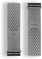 Vista 1 de PNW Components Loam MTB Bike Grips - Puños de manillar de bicicleta de montaña con bloqueo - Goma pegajosa 25A - Agarre ergonómico para sendero