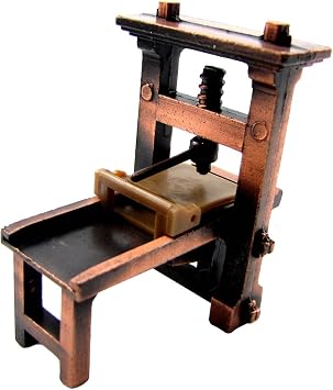 1:48 Scale Metal Printing Press Die Cast Diorama Accessory Desk Pencil Sharpener