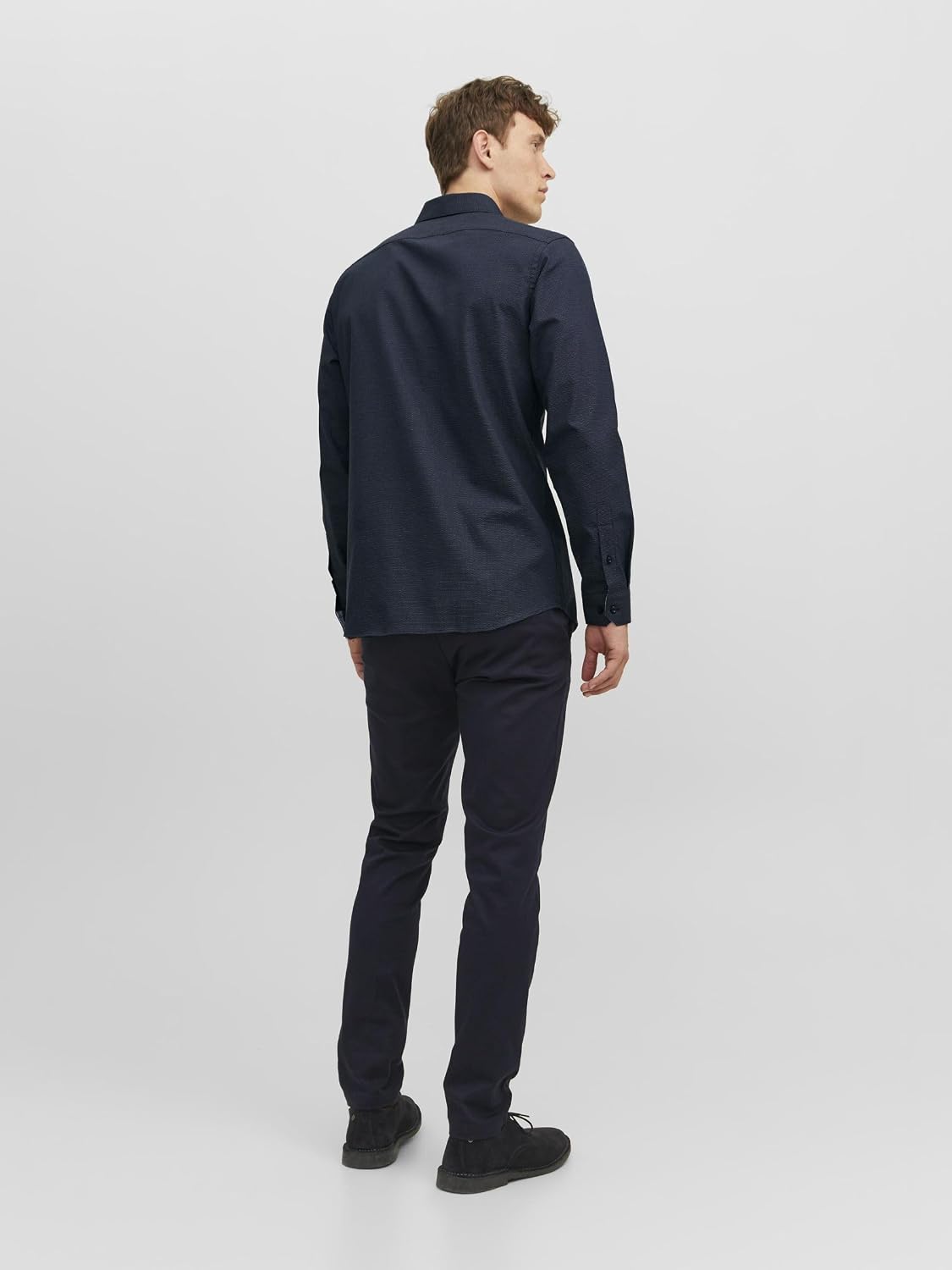 Chemise habillée Jack Jones hommes pas chère à 13.79€ au lieu de 30 Chemise habillée Jack Jones hommes pas chère à 13.79€ au lieu de 30