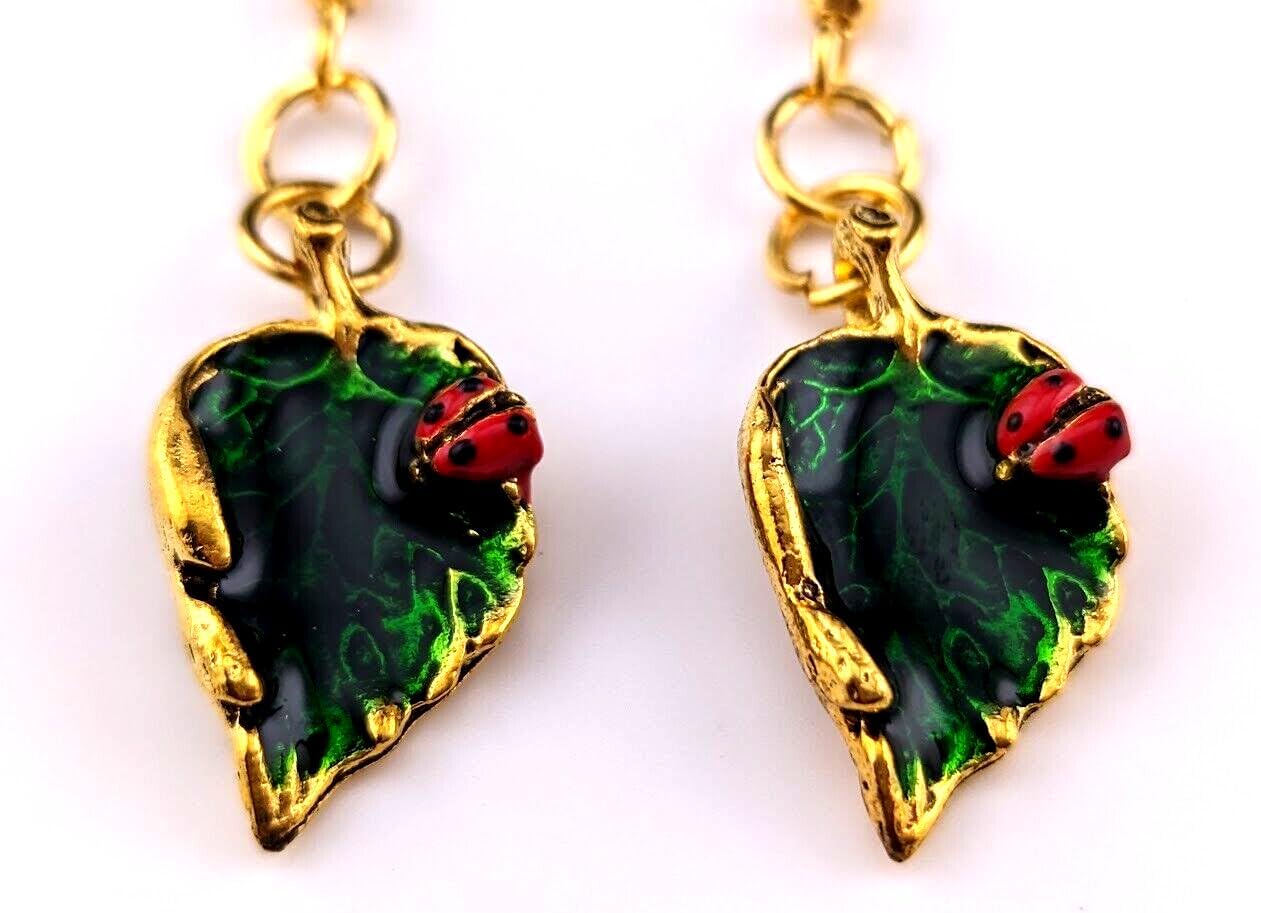 Generic Ladybug & Leaf Earrings goldtone metal & enamel pendants ladybird beetle summer gardening jewelry