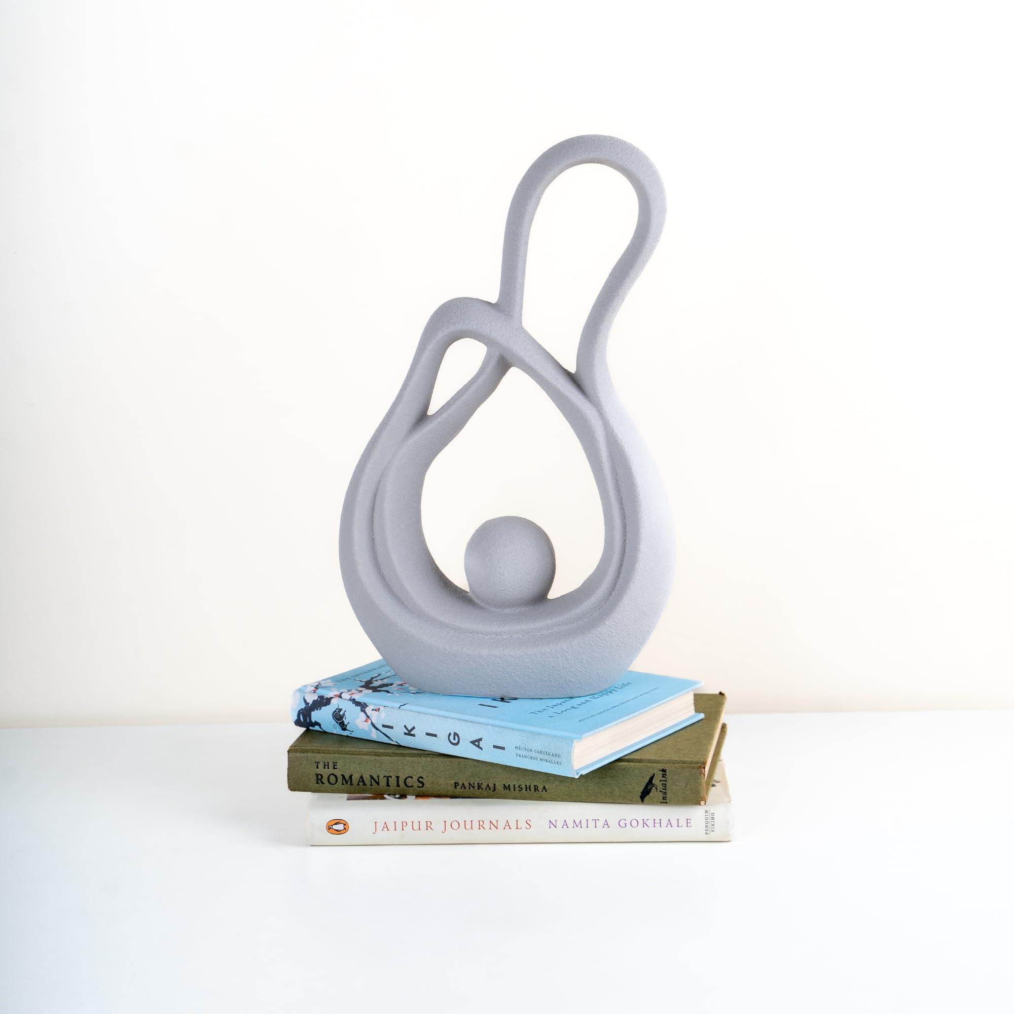 Basera Eon Loop Abstract Sculpture | Modern Art Decorative Showpiece for Home & Office Décor | Designer Resin Figurine for Living Room, Center Table, Shelves & Interiors | Elegant Art Object Gift Item