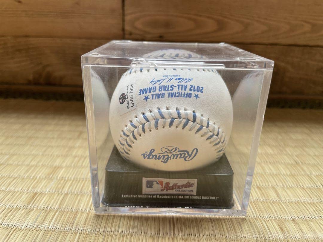 ダルビッシュ直筆サインボール