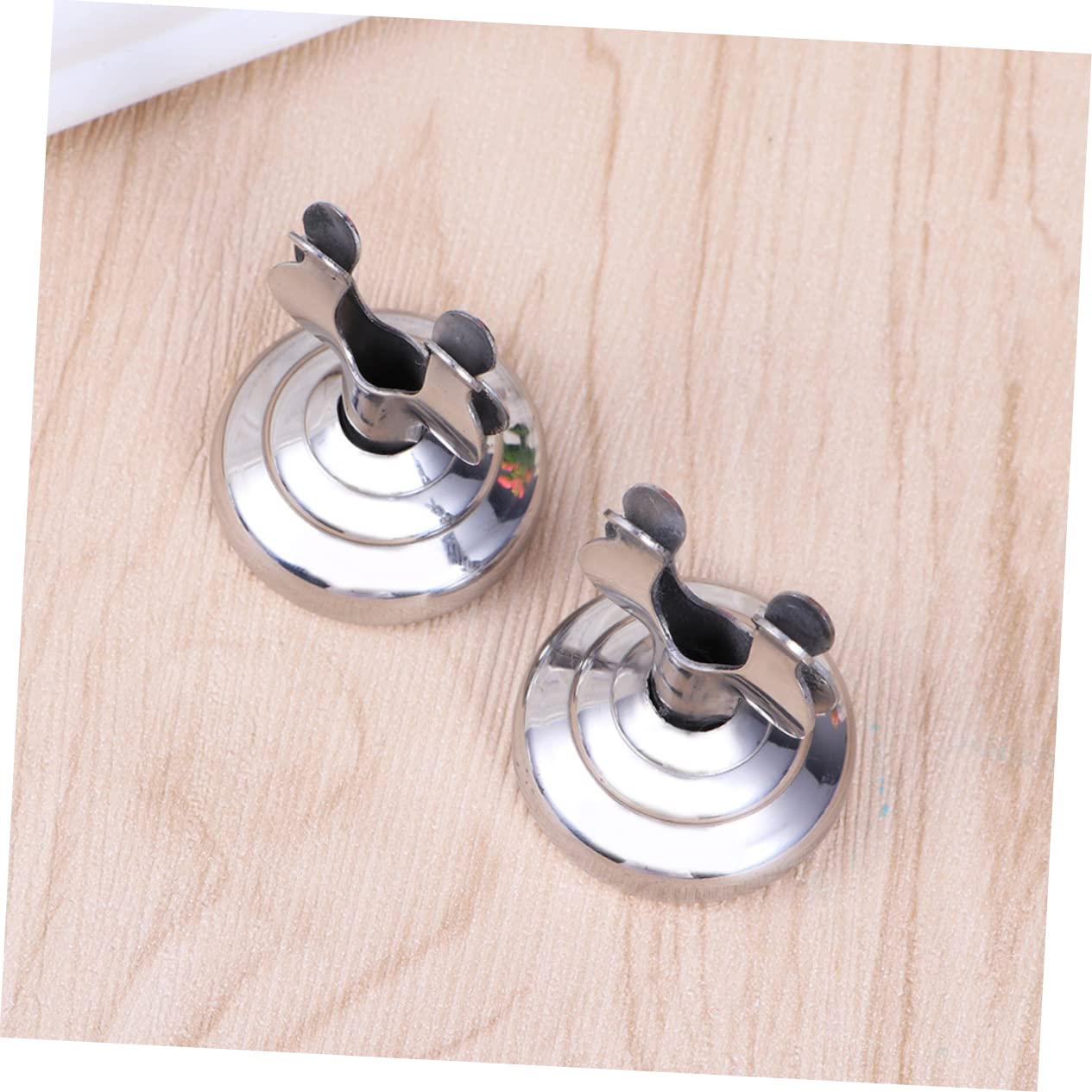 BUGUUYO 3sets Menu Place Holder Tabletop Holder Stainless Steel Plate for Wedding Birthday Business Events 3pcs*3