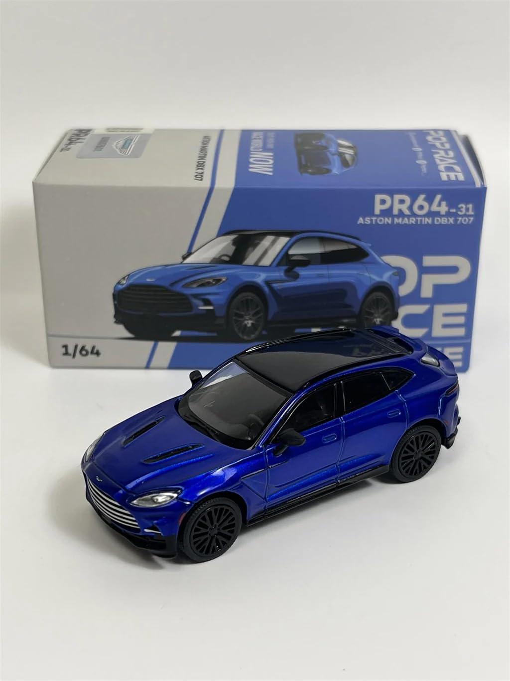 Amazon.co.jp: POP RACE 1/64 アストンマーチン DBX 707 (ブルー) PR64