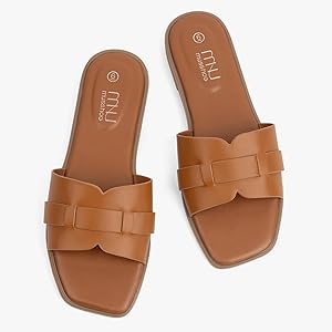 靴 TODAYFUL Square Leather Sandals BUG 38 靴 TODAYFUL Square Leather Sandals BUG 38 TODAYFUL (セール20%OFF