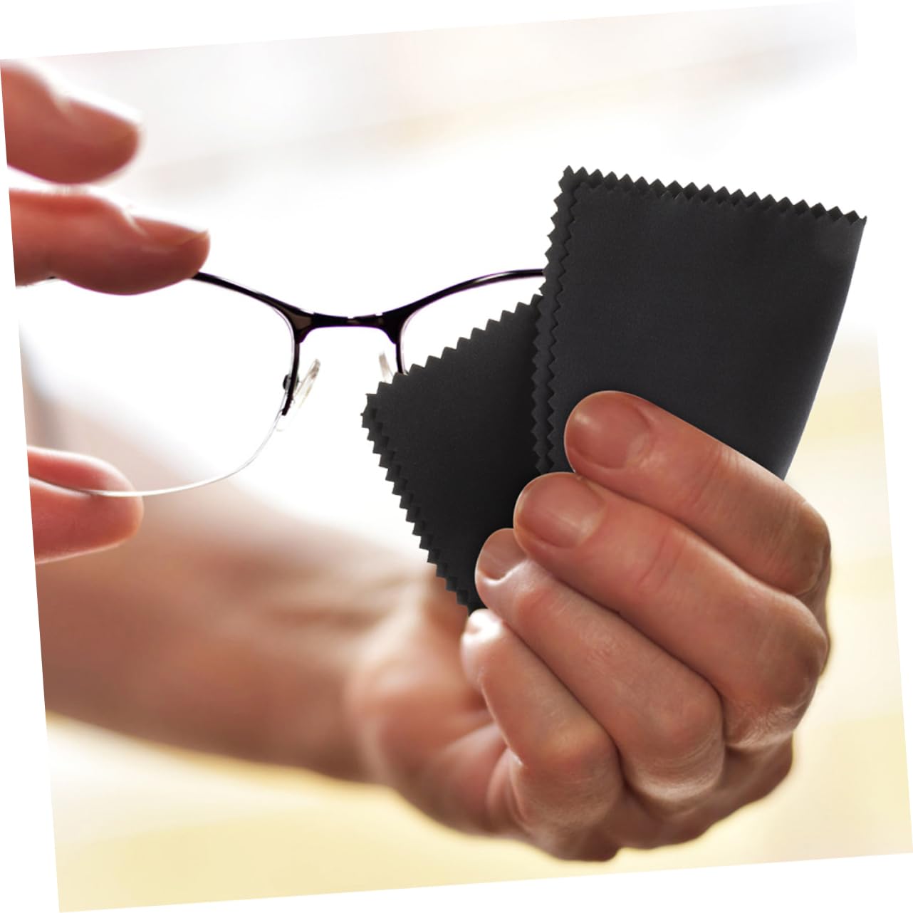 CALLARON 4 Set Salviette Per Occhiali Schermo Panno Di Pelucchi Panni Per La Pulizia Degli Occhiali Individualmente Pulizia Panni in Microfibra Schermi Black Fibra Superfine 50 Pezzi*4