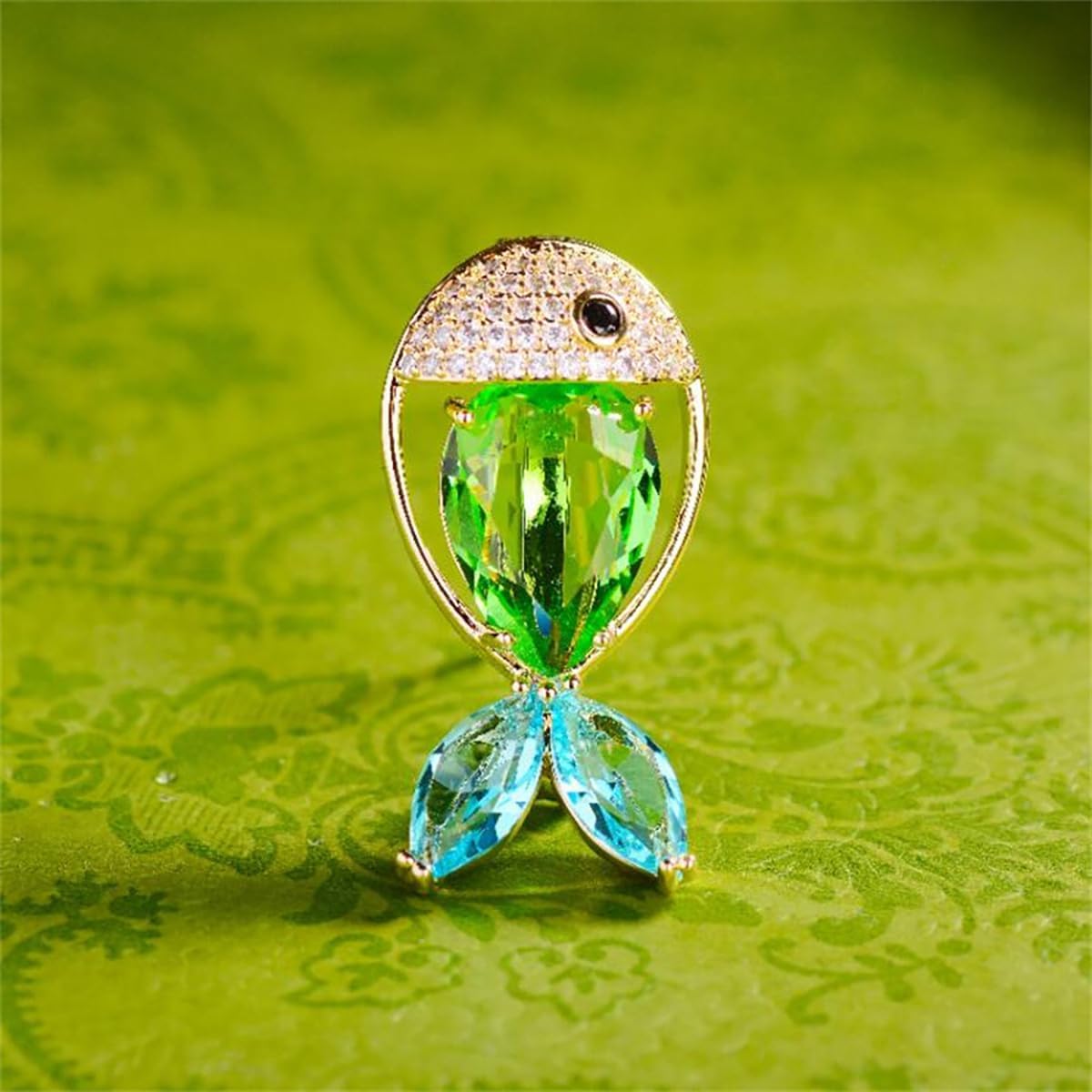 Small Fish CZ Brooch Pin for Women Rhinestone Cluster Colorful Crystal Cute Gold-Toned Animal Pet Brooches Lapel Pins Badge Dress Accessories Green Blue Crafts Holiday Christmas Jewelry - Image 4