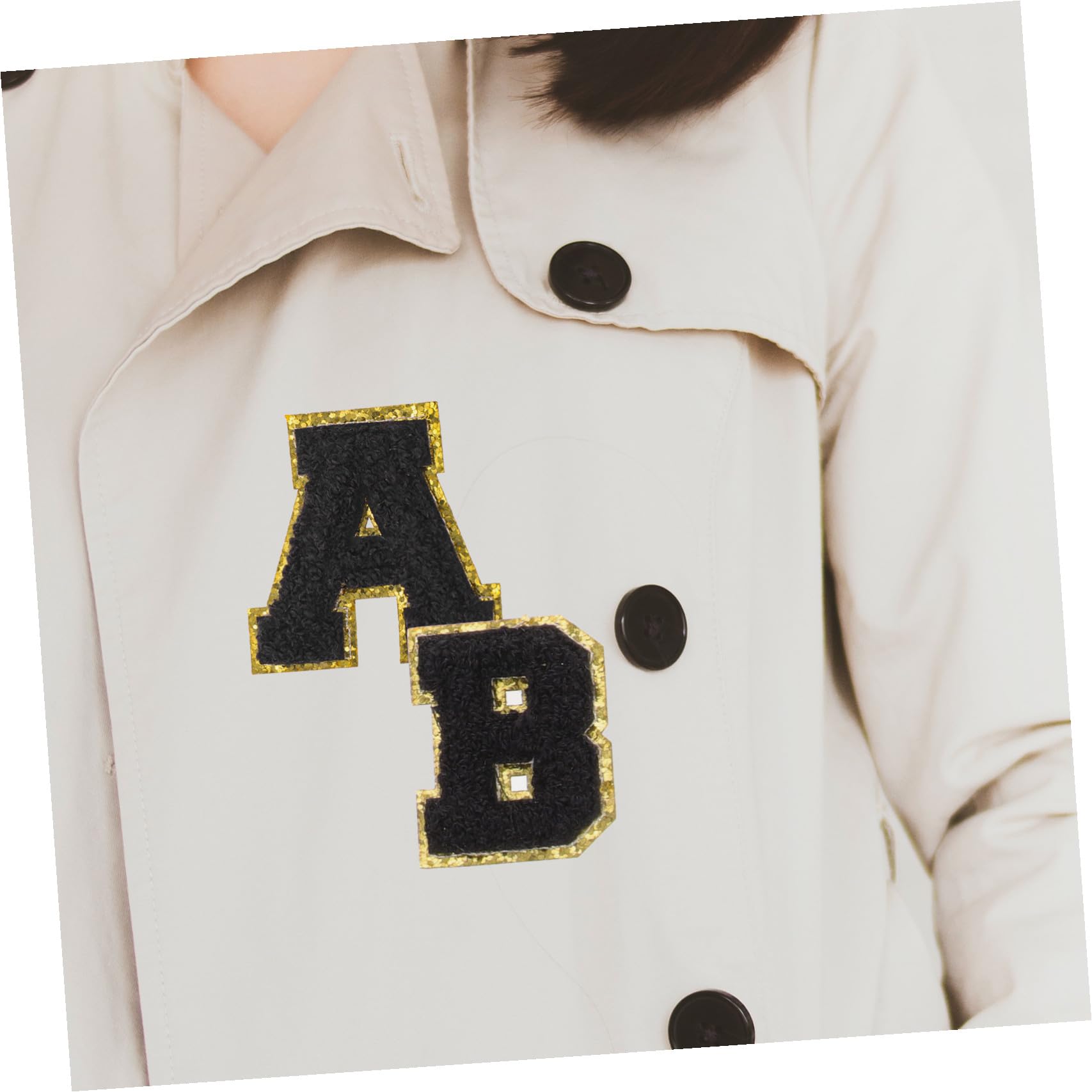 TEHAUX 104pièces Patches Brodés Lettre Décorations à Repasser Ou Coudre Pour Vêtements Et Accessoires Pour Et Réparation De Patches Écussons Avec Bord Doré