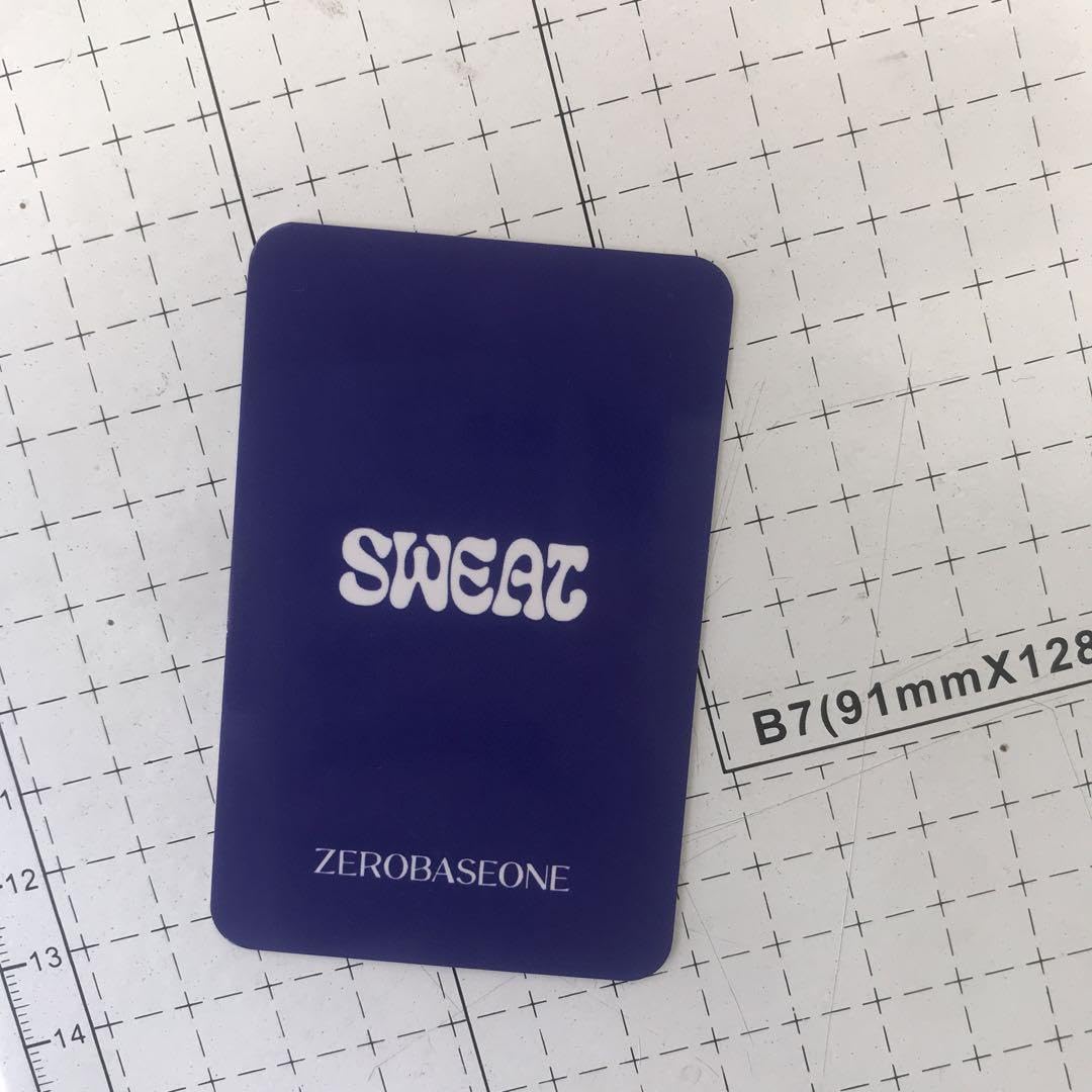 Amazon.co.jp: ゼベワン ZB1 パクゴヌク SWEAT サノク トレカ