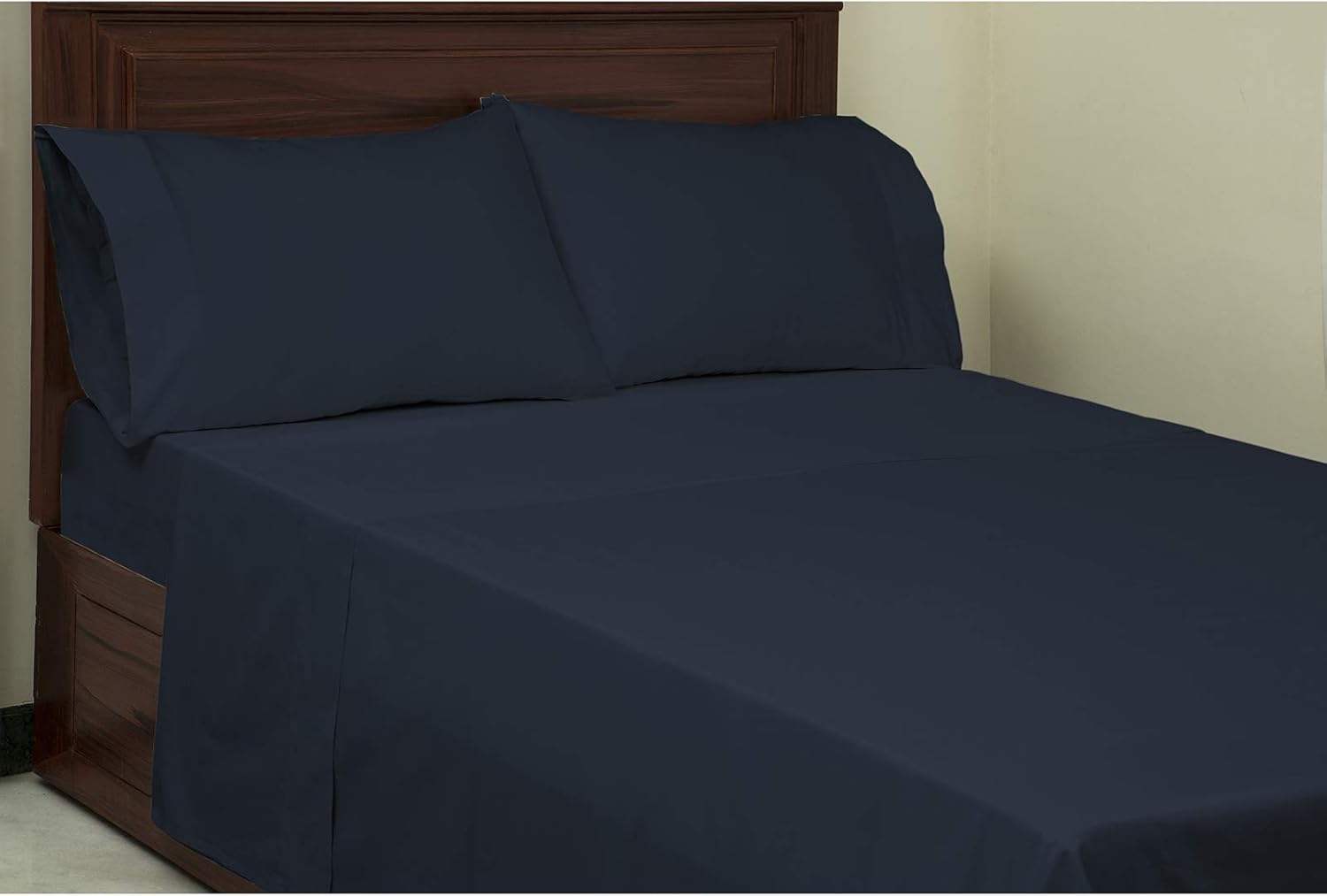 Callista 100% Cotton Sateen Sheet Set 600 Thread Count -King Size, Wrinkle-Free, Fade, Stain Resistant, Hypoallergenic -4 Piece Set -1 Flat Sheet, 1 Fitted Sheet and 2 Pillowcase -Navy Blue