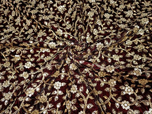 Tissu micro velours brodé magenta haut de gamme au mètre pour vos créations de haute couture