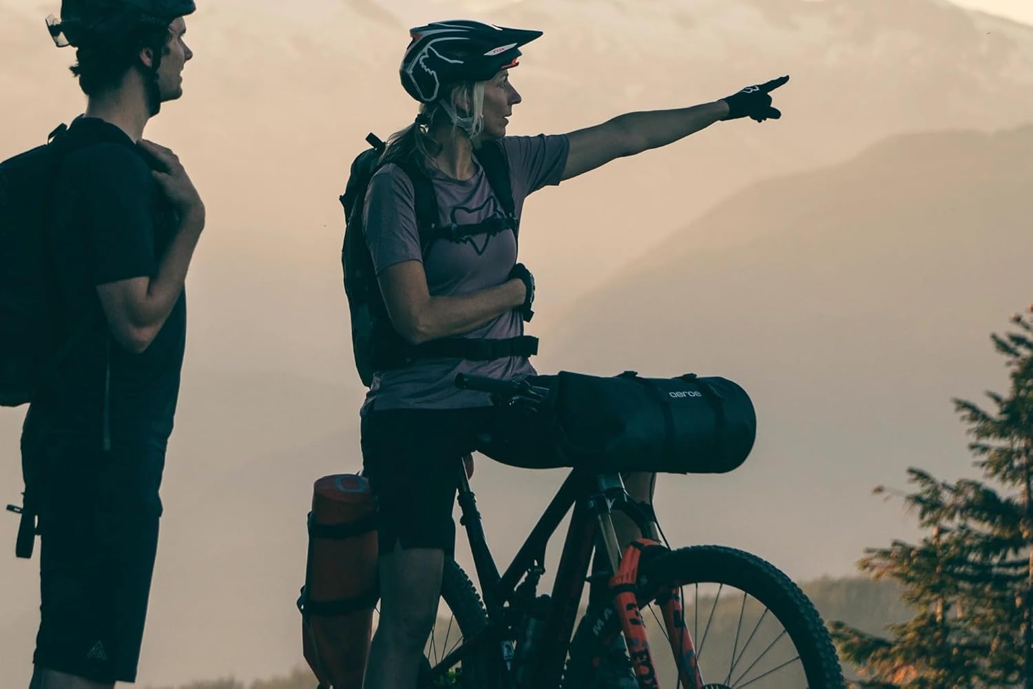 aeroe Spider Handlebar Cradle + 12L Heavy Duty Dry Bag Combo Black | Bikepacking Handlebar Bag System for MTB, Gravel & eMTB | Secure, Stable Mount with Waterproof IP65 Dry Bag