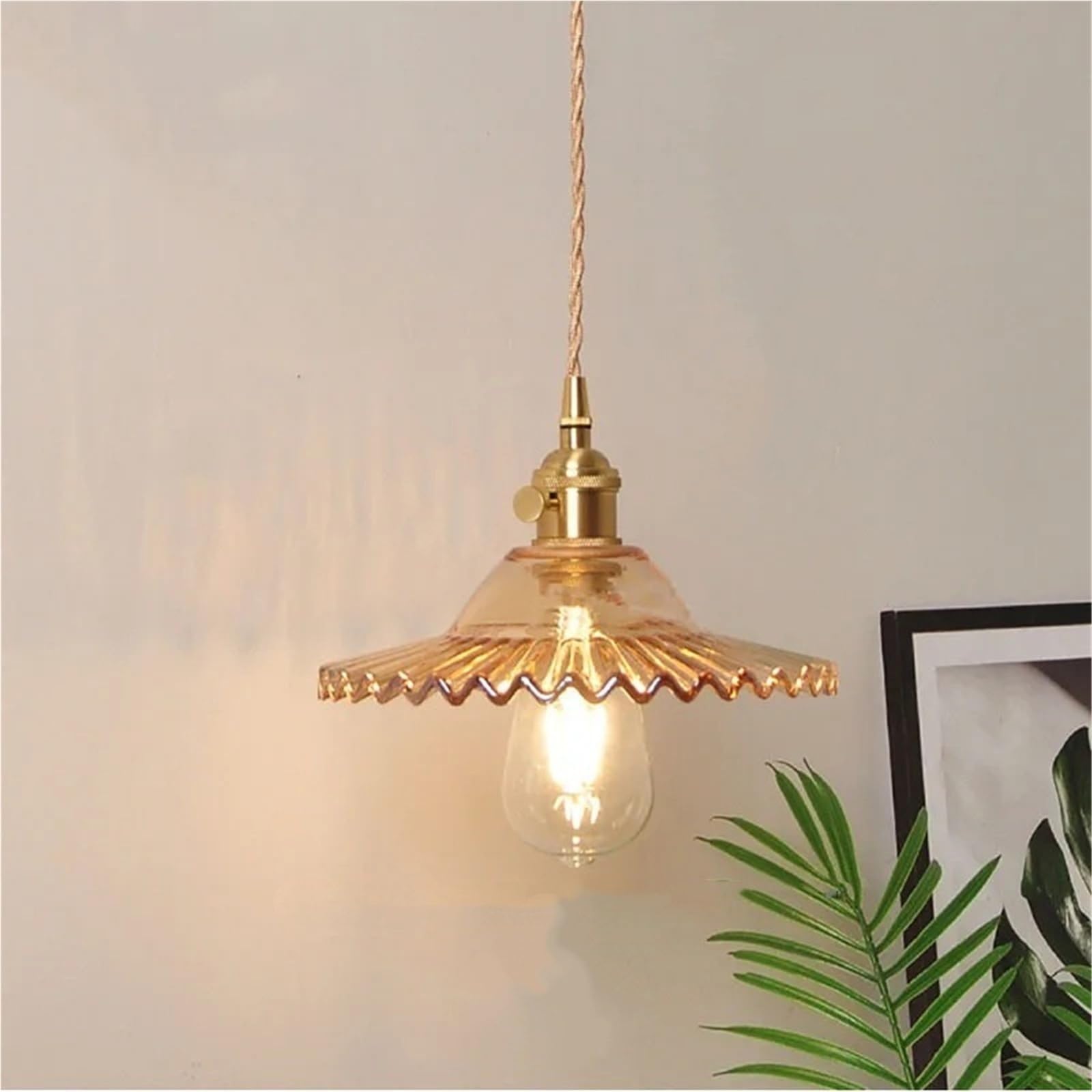 Vintage Green Glass Pendant Light Brass Base Ruffled Shade Hanging Light Retro Nordic Chandelier Fixture for Restaurant