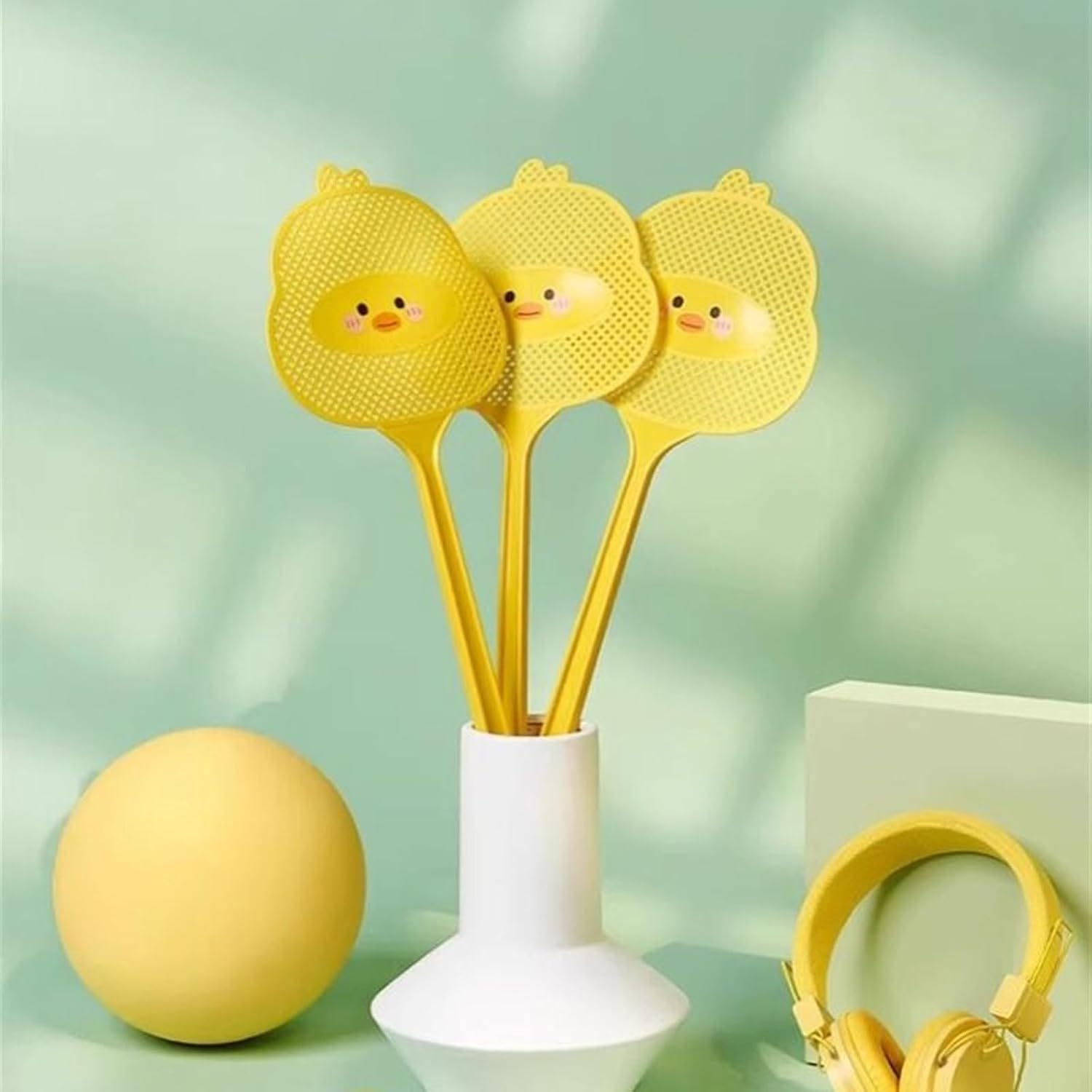 Fly Swatter 4 Pcs Duckling Shape Soft and Bendable Smooth Edges Bright Colors Make it Easy to Find Suitable for Kitchen, Living Room