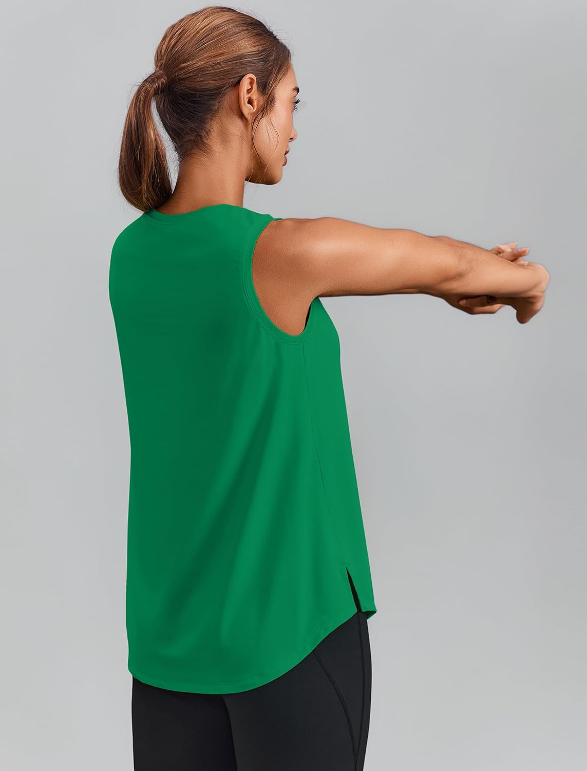 PINSPARK Workout Tops for Women Sleeveless Athletic Tank Tops UPF 50+ Running Tanks with Side Slits Loose Fit Gym Yoga Shirt - Image 2