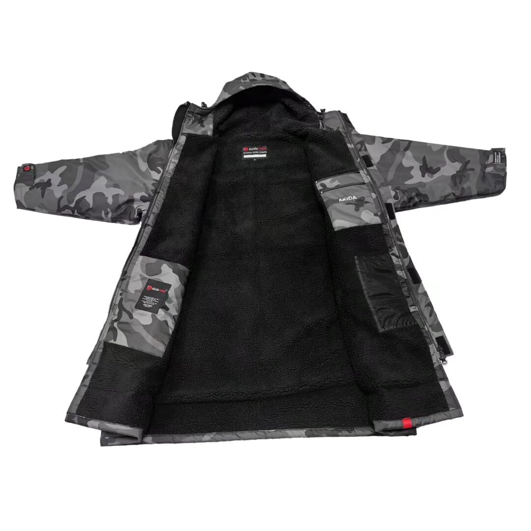 ジャケット・アウター UNDRESSED HANDY OVER PONCHO Waterproof Oversize Swimming Changing Robe, Adult Windproof