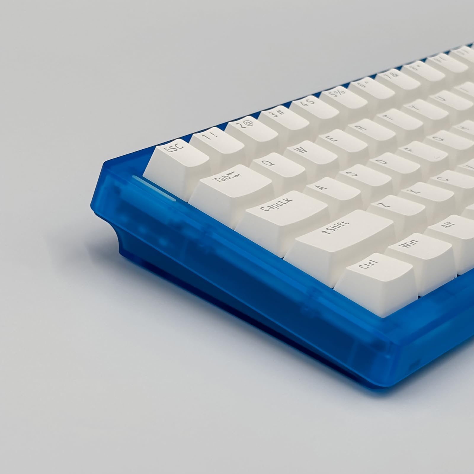 Amazon.co.jp: Wraith W60 ラピッドトリガー キーボード ブルー
