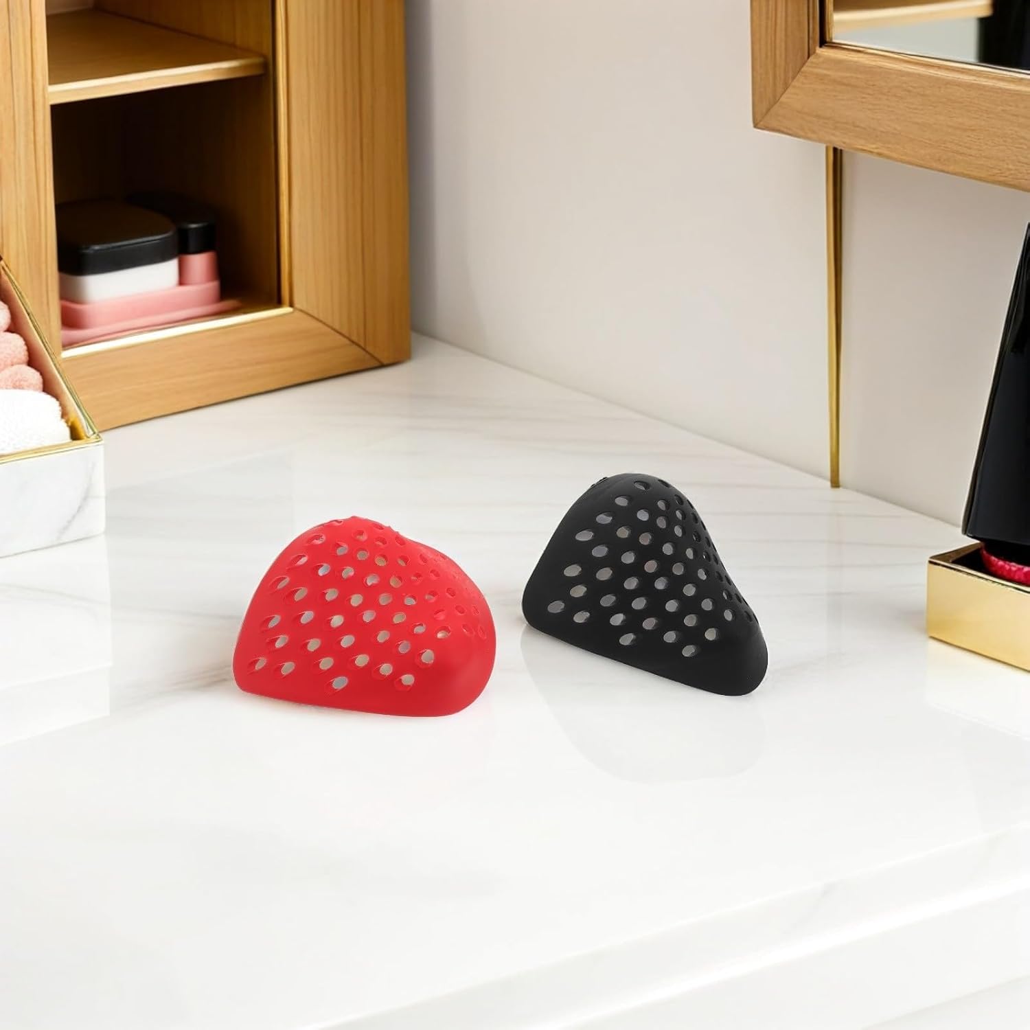 2pcs Silicone 3d Face Mask Inner Support Lower Section Frame | Black and Red Options, Washable Silicone Build, Helps Prevent Lipstick Smudge and Collapse for Costume Party or Daily Wear