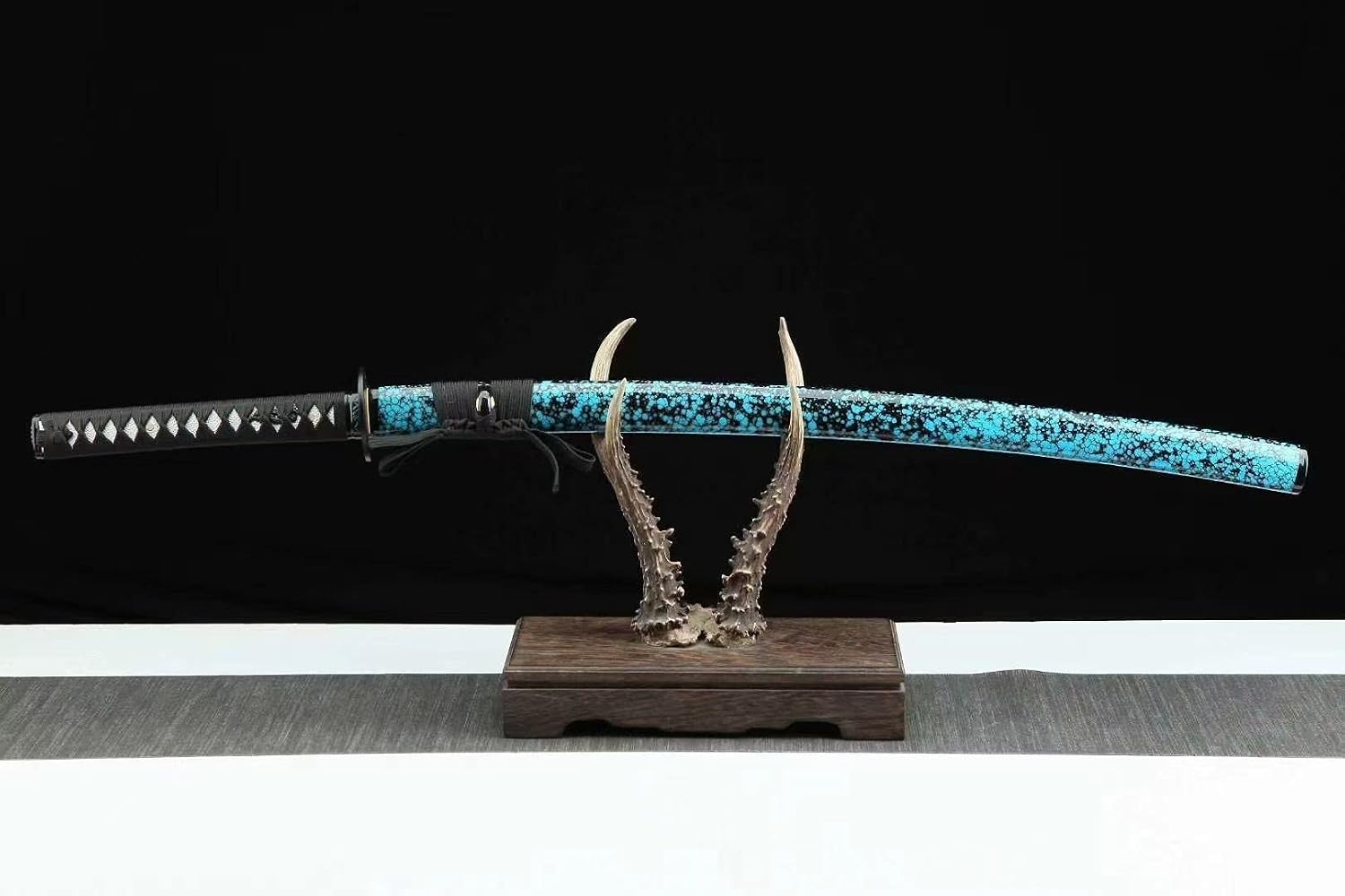 Blue Blade Katana Clay Tempered T1095 High Carbon Steel Japanese Samurai Sword with Real Hamon Very Sharp Combat Ready Knife
