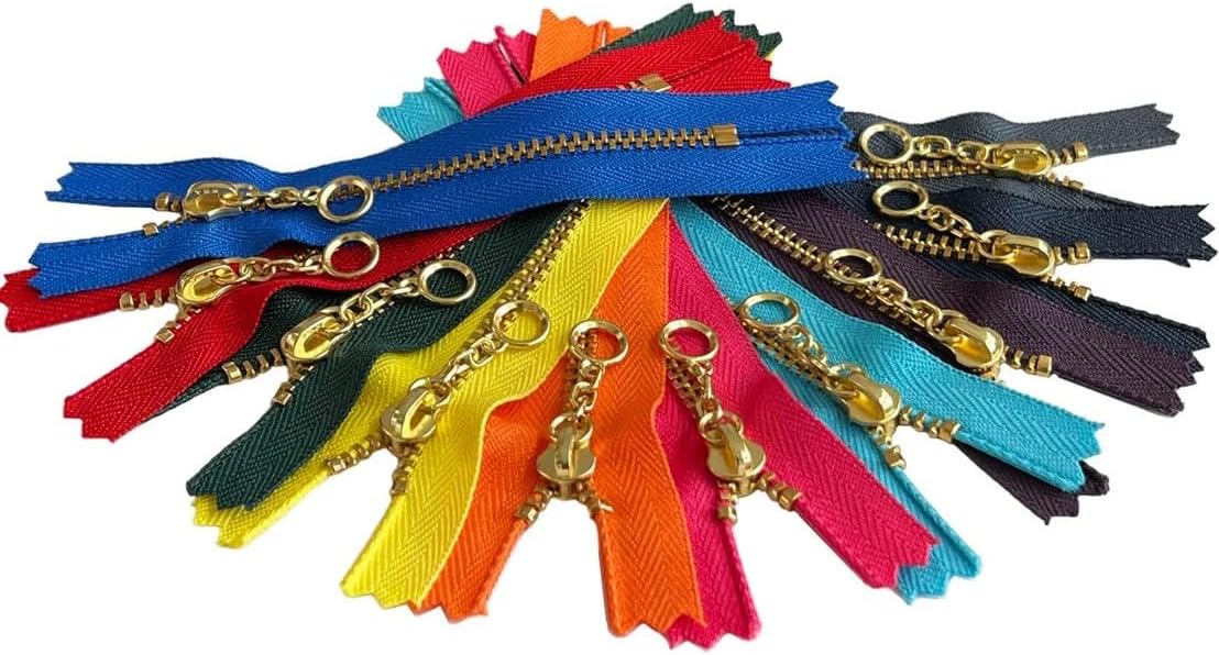 Crafter's Special YKK 4.5s Golden Brass with Chain Link Pull - Metal Zipper Closed-End for Small Handbag or Pouch -Choose Your Length - 5 Pieces Per Pack (Assortment - 7" Inches)