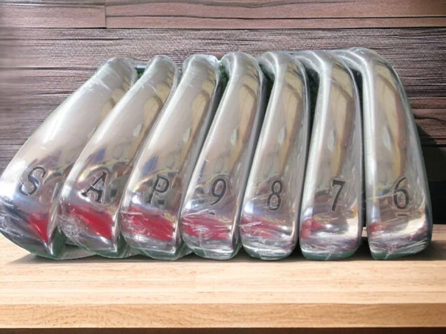 新品ゼクシオ(XXIO)13　MP1300 アイアン7本セット ゼクシオ 13 アイアン レッド MP1300 カーボンシャフト 5本