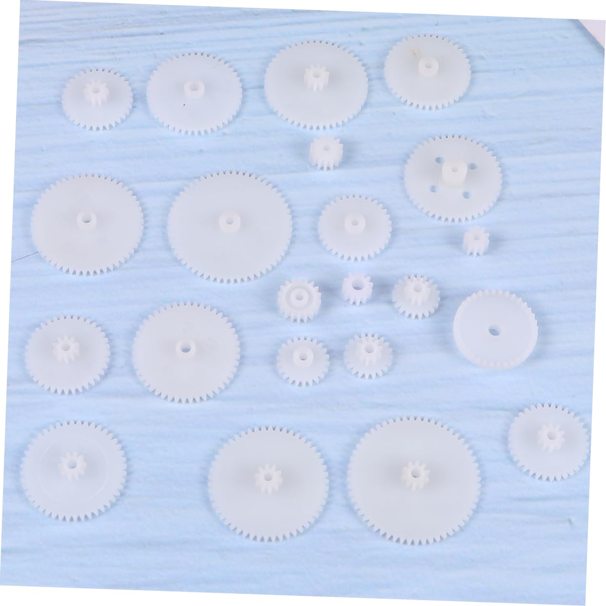 ERINGOGO 116pcs Plastic Gears DIY Toy Car Gear Set Reduction Worm Single Double Reduction