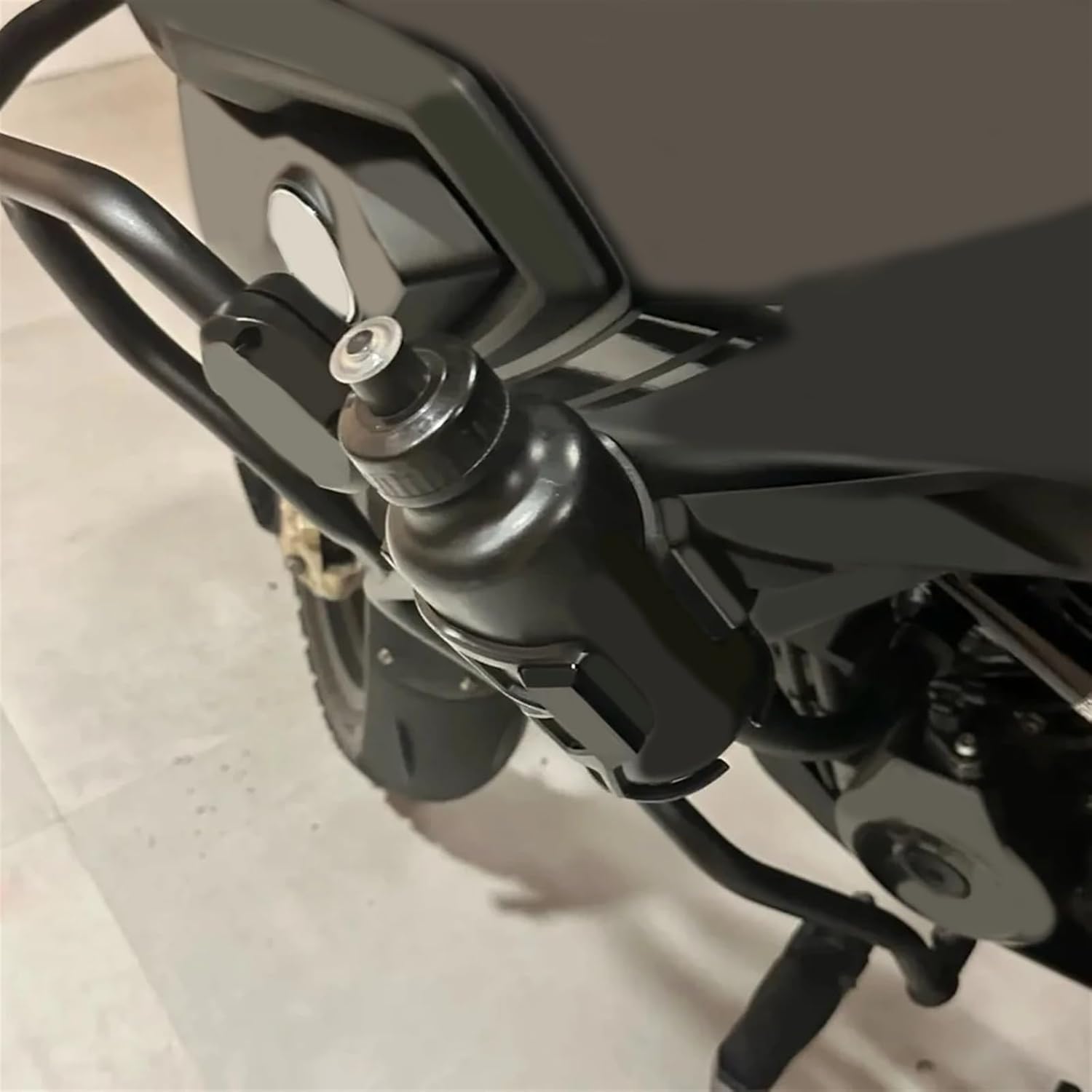 オートバイ飲料水ボトルケージドリンクカップホルダースタンドマウントに適合するYZF R15 YZF-R15 YZFR15 2008-