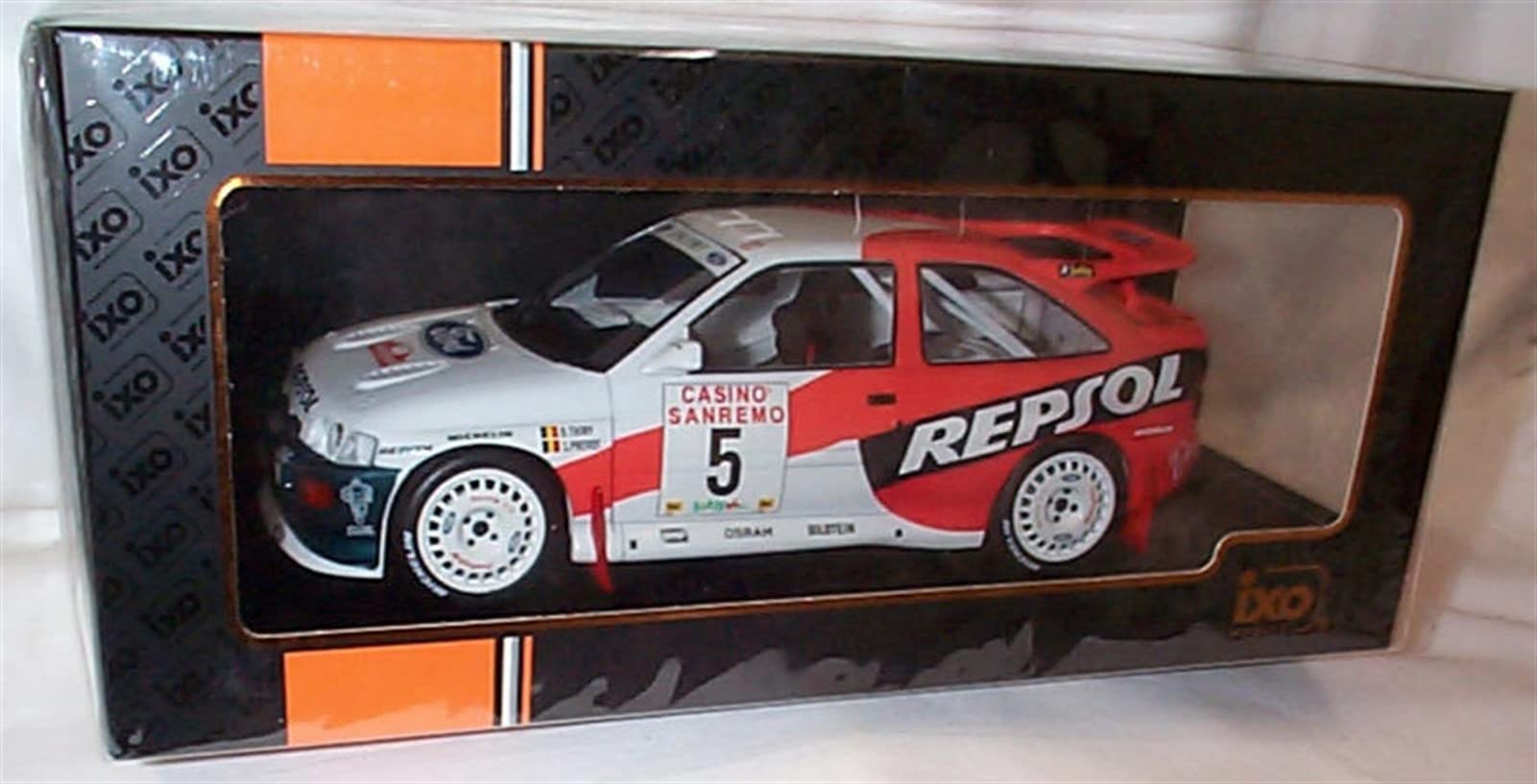 IXO18CMC180 Neuf Modèle Réduit Ford Escort RS Cosworth 1996 - Échelle 1:18, Bleu Métallique, Ixo Models Neuf Modèle Die-cast